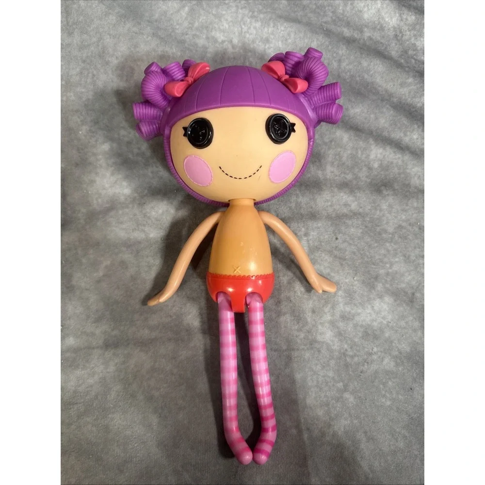 Lalaloopsy Lady‎ Stillwaiting Doll 2010 & Lalaloopsy Sir Battlescarred Doll 2009